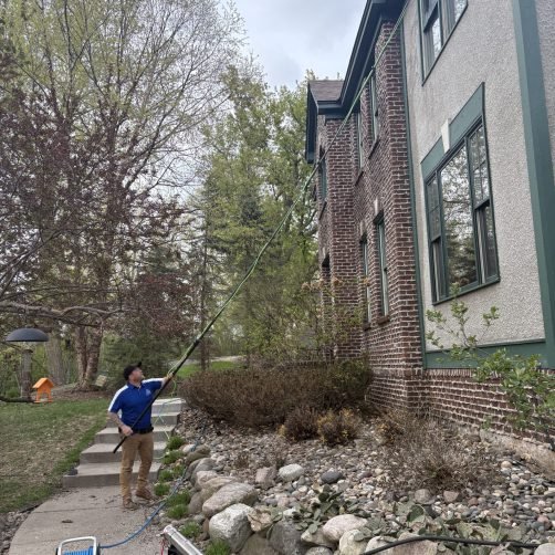 Window Cleaning in Roseville